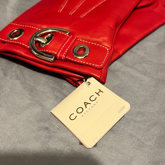 Coach Women's Red Leather Gloves with Buckle - Picture 4 of 7